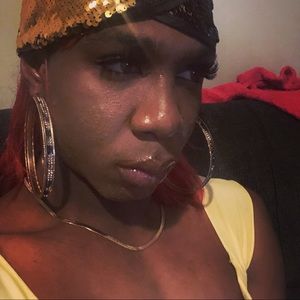 Meet your Posher, Tonya